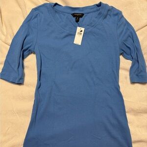 🩵🔥💙HOT DEAL💙🔥🩵Banana Republic Sky Blue Elbow Sleeve Tee